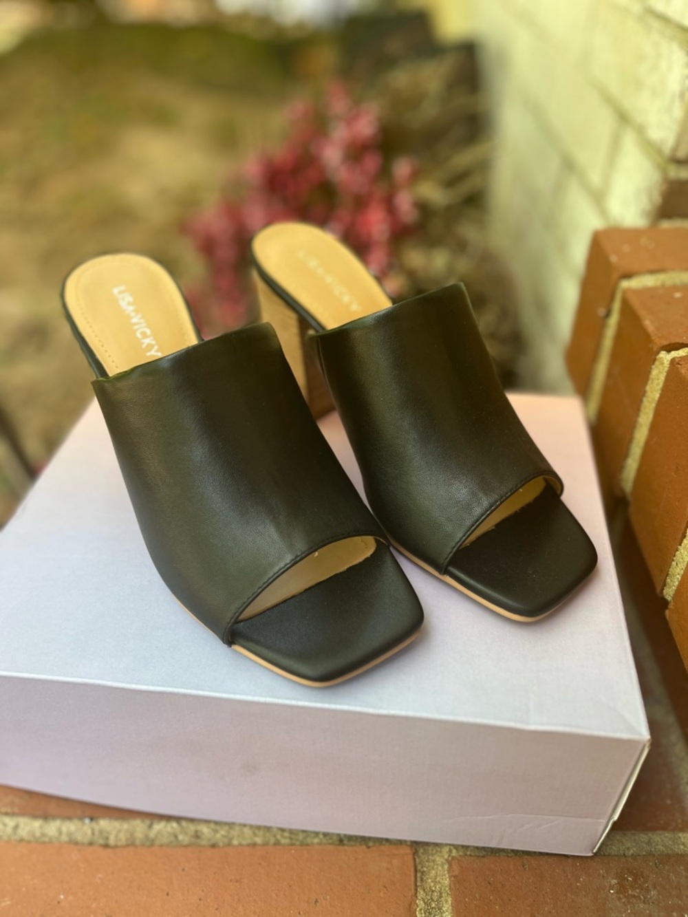 🆕. Lisa Vicky Wide-Band Black Open-Toe Mule Sandals with Block Heel 7